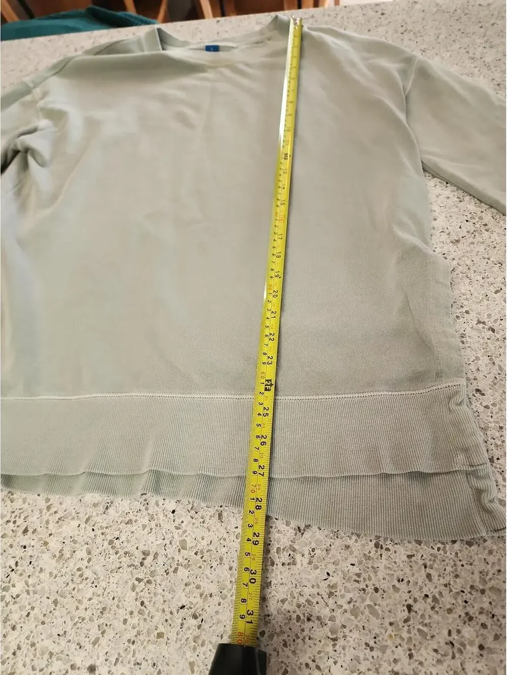 sweater - Picture 6 of 8